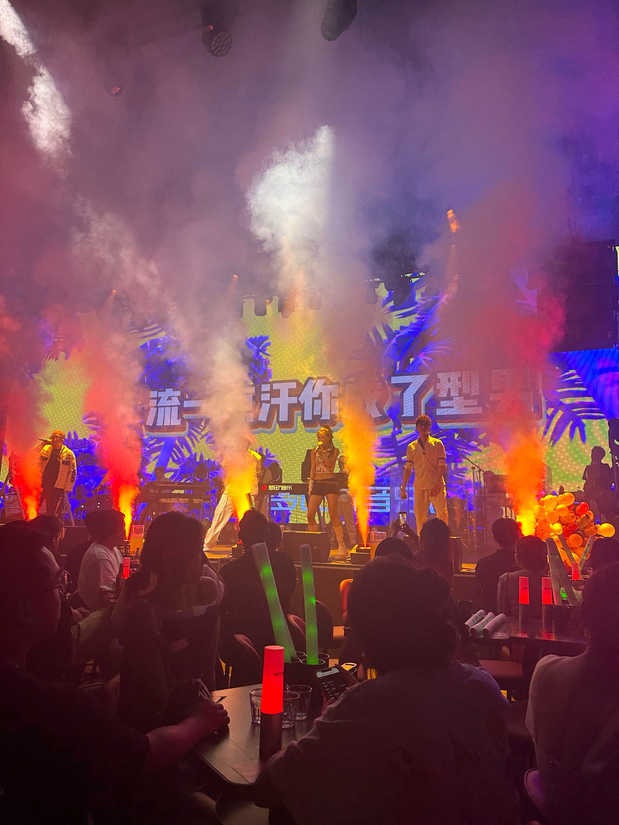 合肥商务KTV预订房-庐江县ktv预订